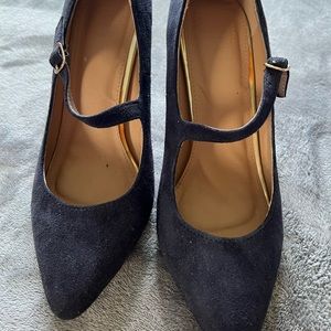 Black Suede 3” Heels. Size 9.